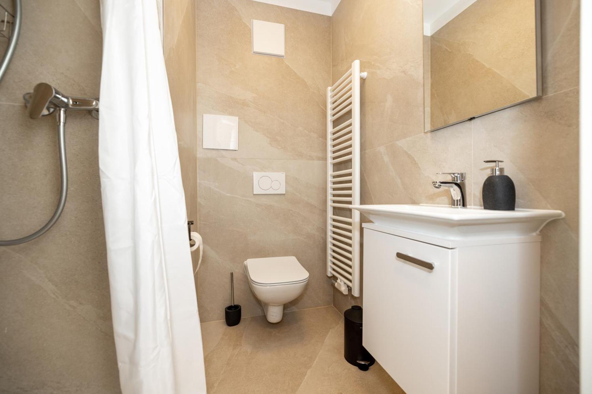 Kleines Apartment Mit Balkon Wurzburg Ngoại thất bức ảnh